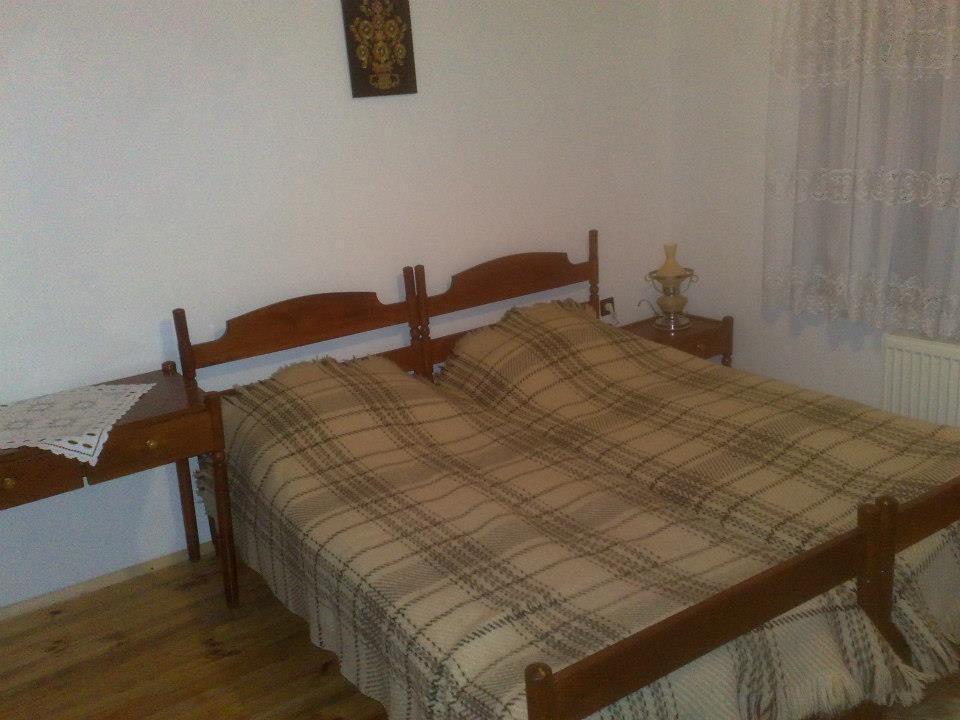 Staroto Shkolo House - Rooms For Guests Subotkovtsi Ruang foto